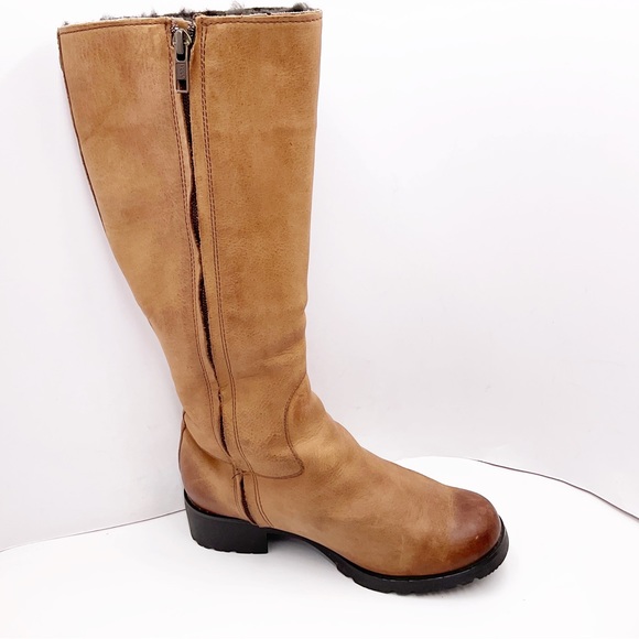 {UGG} Broome II Leather Tall Boots - Picture 14 of 16